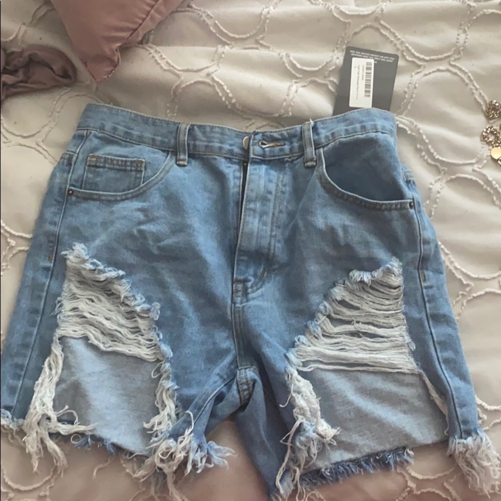 Distressed shorts